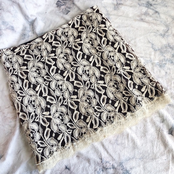 Boho, Sheek, Cream & Brown Lace, Mini Skirt, F21 - Picture 4 of 7